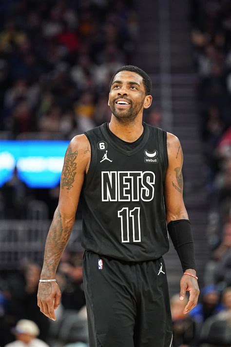 'Ball Is In the Nets' Court' as Kyrie Irving Seeks Long-Term Extension ...