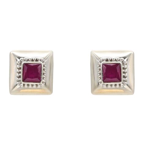 Crimson Square Silver Stud Earrings – silverchandi