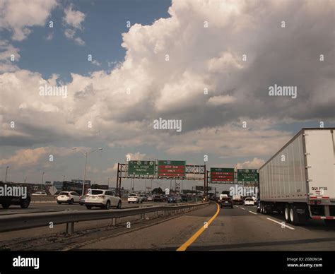 New jersey highway signs hi-res stock photography and images - Alamy