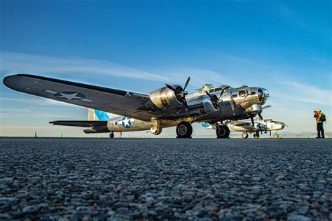 Ride the B-25 and B-17 in Salem, OR, Salem-Willamette Valley Airport ...