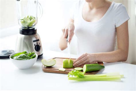 Avoid Making These Common Mistakes With Blenders And Mixer Grinders ...
