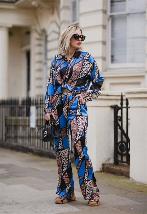 Women Printed Satin/ Linen Shirt & Pants Co-Ord Set – Foint.in