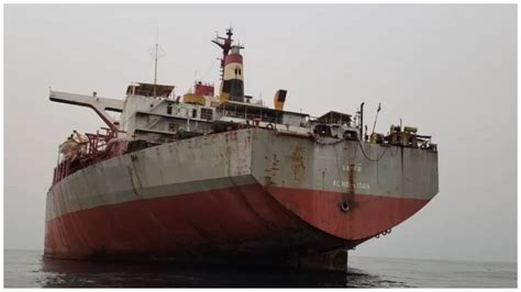 Yemen Oil Tanker: लाल सागर काला न बन जाए, फटने वाला है सुपर टैंकर, भरा ...