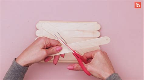 Popsicle Stick Wall Decor 的图像结果