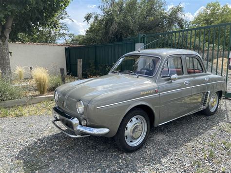Location véhicule de collection pour le cinéma et l'audiovisuel - RENAULT Dauphine Ondine 1961