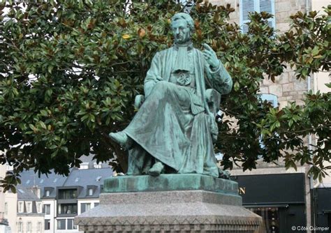 Etape 1 - Statue de René Laennec – Audio guide by Lycée Jeanne d'Arc ...