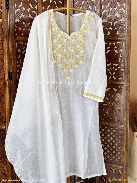 White Naji Chanderi Mulmul Chikankari Kurti With dupatta