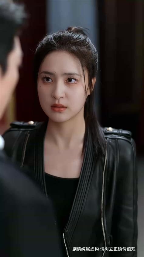 The Mole In Silk Gloves | Chinese Short Drama with 62 Episodes - MoboReels