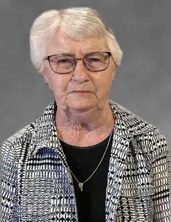 Glenna E. Boetcher Obituary (2025) - Zanesville, OH - Bryan & Hardwick ...
