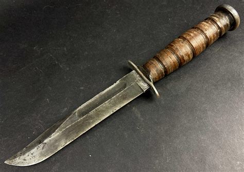 Lot - Vintage Camillus Usn Mark 2 Military Combat Knife