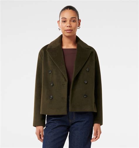 Exclusive Collection of Women's Clothing - Forever New