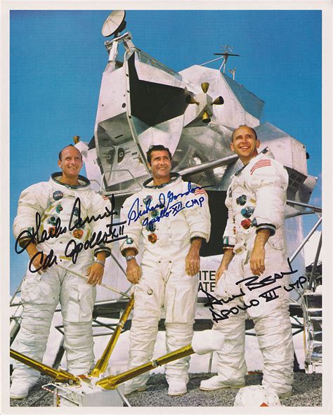 Apollo 12 Crew signed Litho