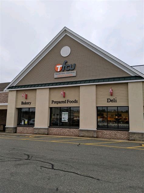 TRUCCHI'S SUPERMARKETS MIDDLEBORO - Middleborough MA - Hours ...