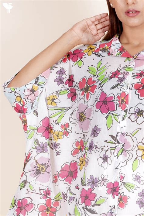 Mulmul Cotton Boxy Shirt In Floral Print
