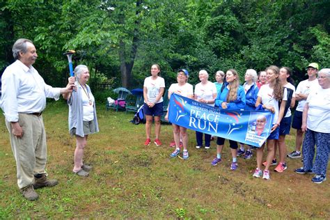 Welcome to the Peace Run in Canada | The Sri Chinmoy Oneness-Home Peace Run