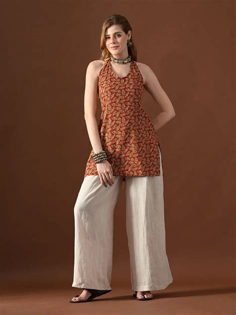 Women Saloni Halter Neck Backless Kurti With Smocking Details