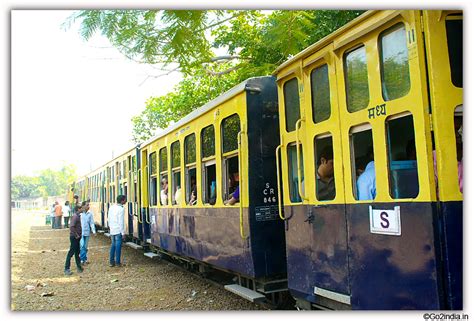go2india.in : Matheran Neral Toy train