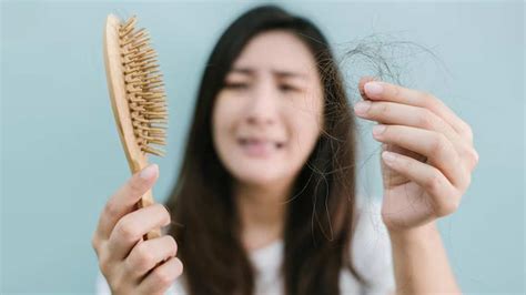 क्या स्टेरॉयड लेने से हेयर फॉल की समस्या होती है, जानें बचाव के उपाय ...