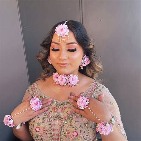 Buy Flower Jewelry for Haldi Online In India - Etsy India