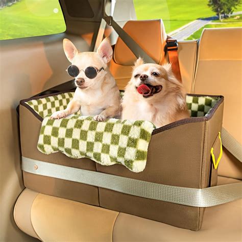 Amazon.com : Elevated Dog Car Seat for Medium Sized Dog Under 45 lbs or ...