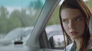 Official Trailer | 2 - Thoroughbreds | English Movie News - Hollywood ...