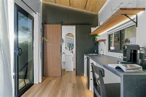 The Joey Is an Affordable and Eco-Friendly Tiny House With a Luxurious ...