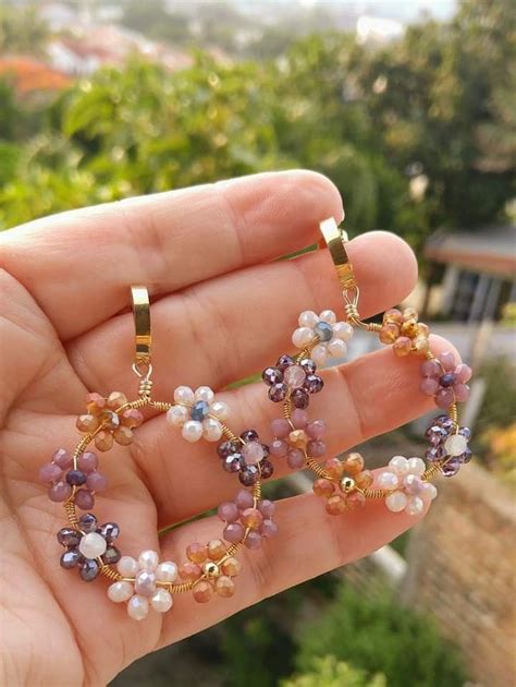 Small Beaded Earring Tutorials 的图像结果