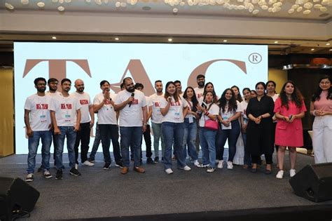 The Yellow Coin Communication Office Photos | Glassdoor