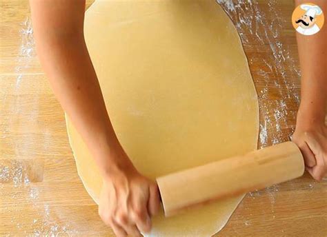 Parmesan, prosciutto, and basil tortellini