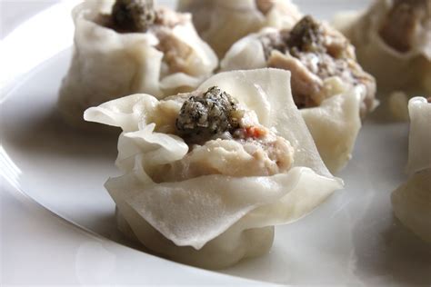 Pork and shrimp shu mai with truffles