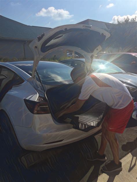 Tesla Model 3 Floor Mats From Tesmanian — CleanTechnica Review ...