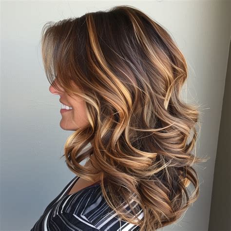 https://needlestar.com/wp-content/uploads/2024/05/lalokupfer_Bright_Golden_Pop_Highlights_on_honey_brown_hair_21b2f687-bd1d-43ee-9863-826f6dc0a4ee_1.png