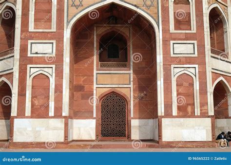 Humayuns Tomb, Delhi editorial photography. Image of asia - 96565222