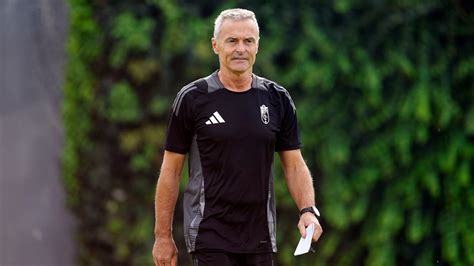 Escribá: " Es importante que yo me adapte a la plantilla” - AS.com