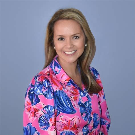 Alyssa Barrett - Senior Associate - PwC | LinkedIn