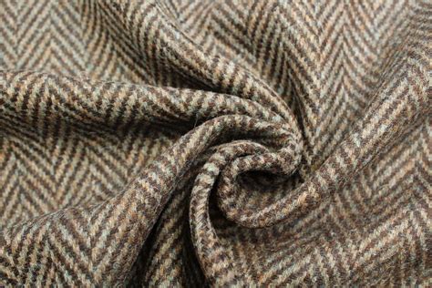 100 Wool Tweed Large Herringbone Design Fabric DQ16