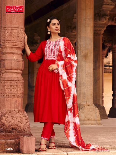 Wanna Kashvi Naira Cut Kurti With Bottom Dupatta