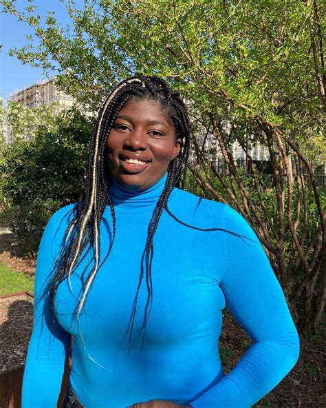 Amazonian Women Height