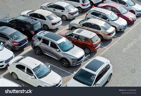 844 Crowded Carpark Images, Stock Photos & Vectors | Shutterstock