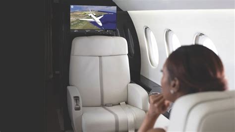 Advanced IFE Transforms Business Jet Comfort
