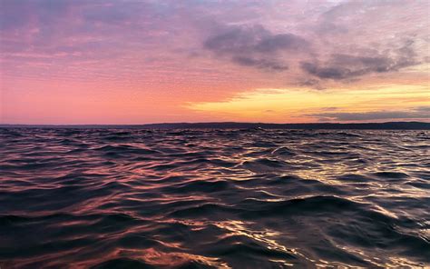 Download wallpaper 3840x2400 waves, water, horizon, sunset 4k ultra hd ...