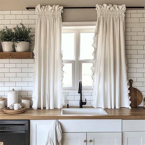 25 Stylish Kitchen Window Curtain Ideas to Upgrade Your Space