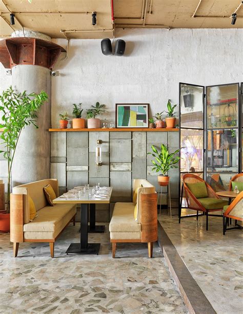 Mumbai Restaurant: Let your fingers do the talking at Ishaara ...