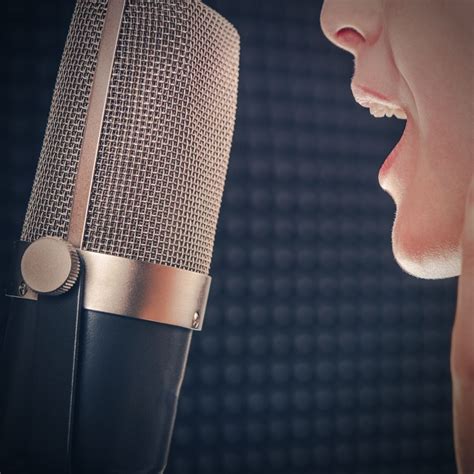 7 Best Vocal Microphone for Beginners in 2024