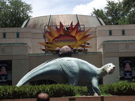 Dinosaur Ride Disney