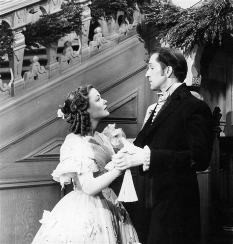 Young Vincent Price's Early Acting Career and Personal Life in Pictures