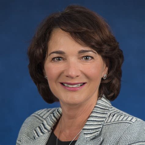 Linda Pace | Gilder Lehrman Institute of American History