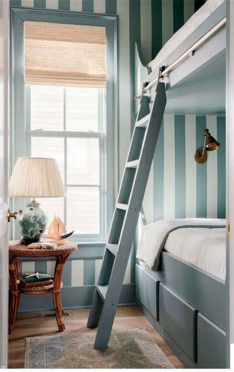 Dreamy Beach Bungalow Decor: Coastal Style Inspiration