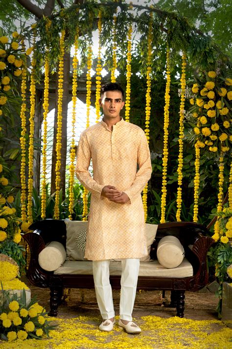 Kurta Pajama Set - Buy Designer Kurta Pajama Set for Men Online ...