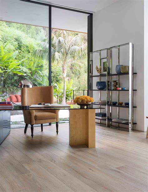 GUERNSEY VILLA BORGHESE BELLA CERA MCMG469LCF